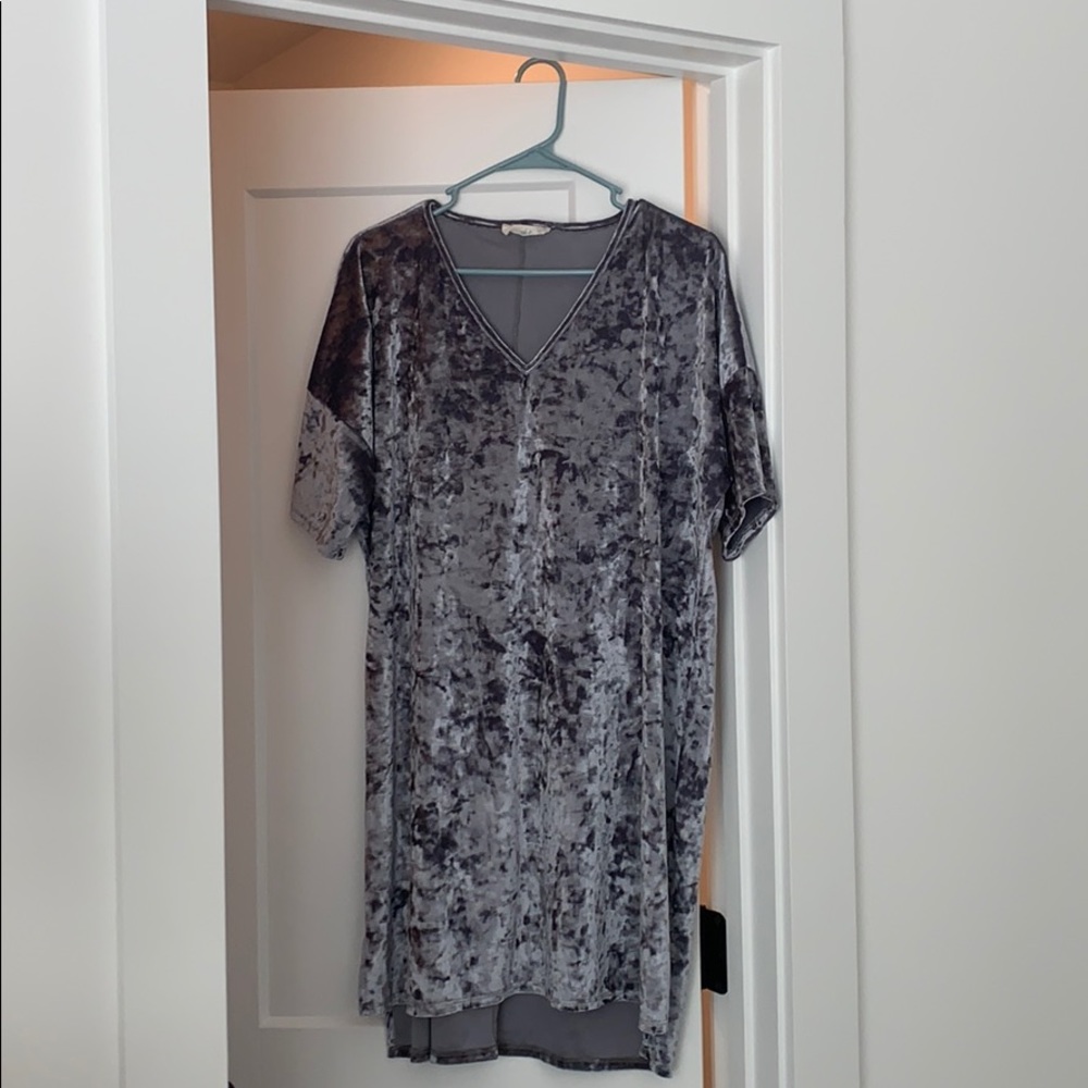 Velvet tshirt dress